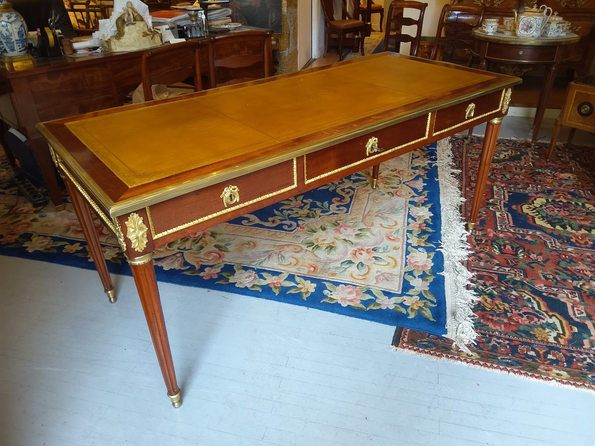 Grand Bureau Plat D époque Louis XVI En Acajou